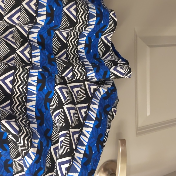 Express Blue Pattern Romper - Picture 5 of 8